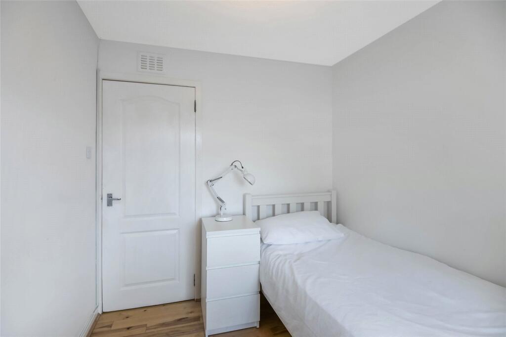 Bed 3