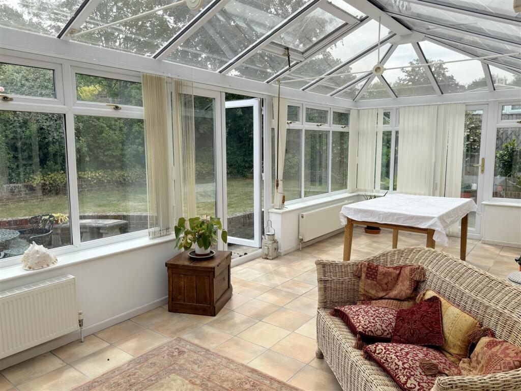Conservatory 1.JPG