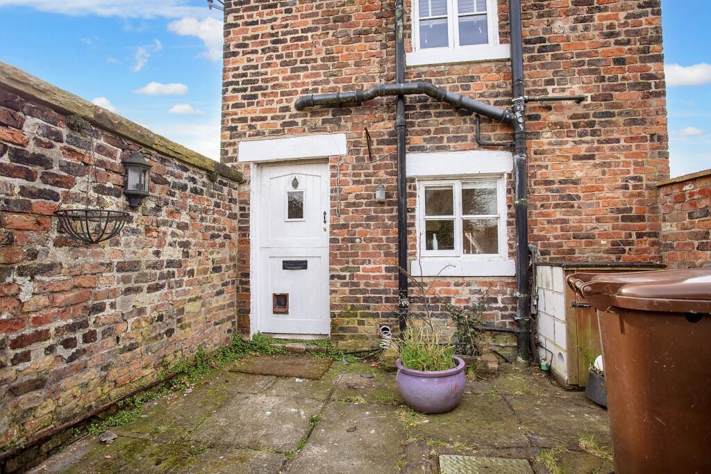 1 Top Locks, Wheat Lane, Lathom, Lancashire L40 4BF