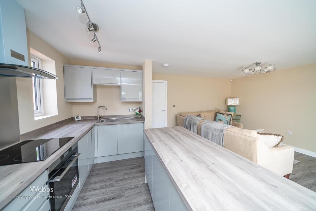 © Webbs Estate Agents © (33 of 40).jpg