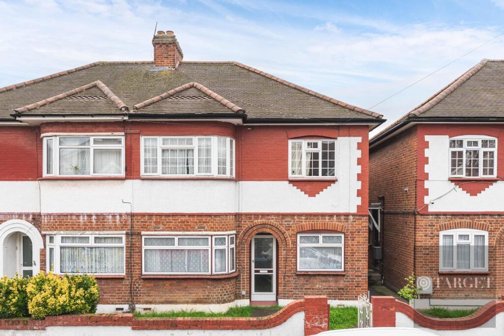 Elanby Crescent WM-10.jpg