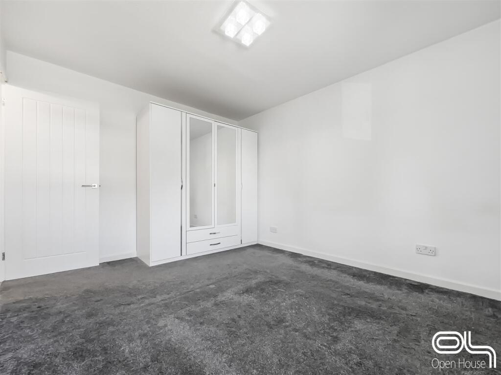 Willow Court, Swadlincote (9).jpg