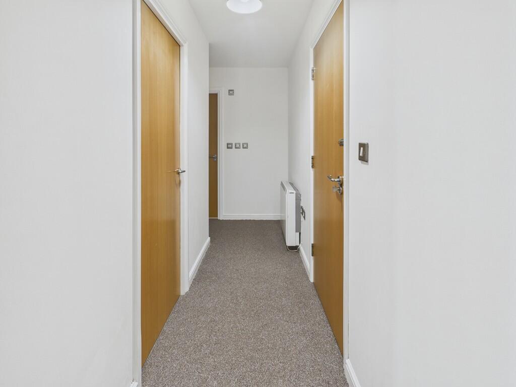 CAM04273G0-PR0225...