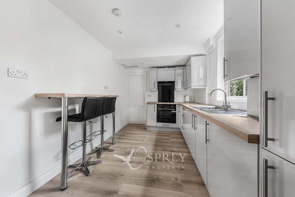 Kitchen/Breakfast...