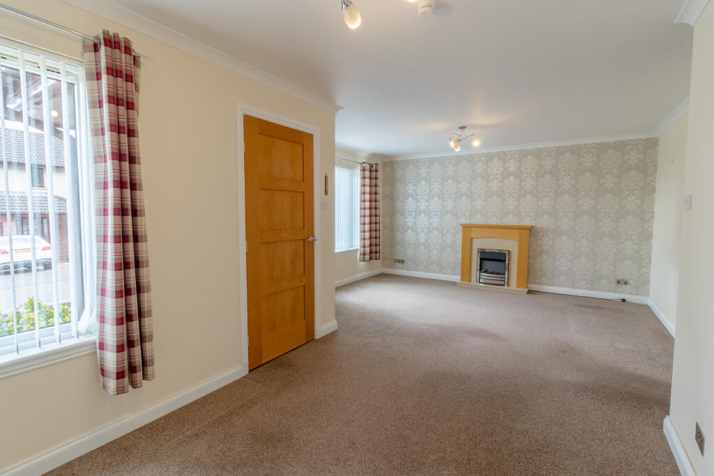 Lounge Dining Room