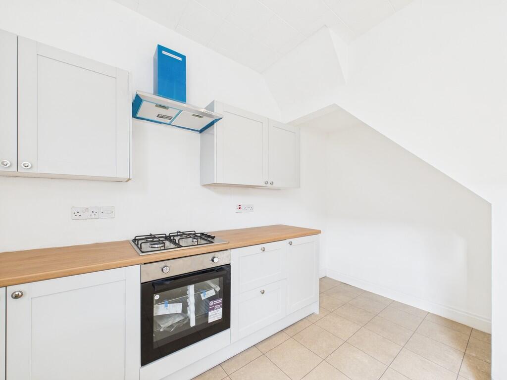 CAM01835G0-PR0316...