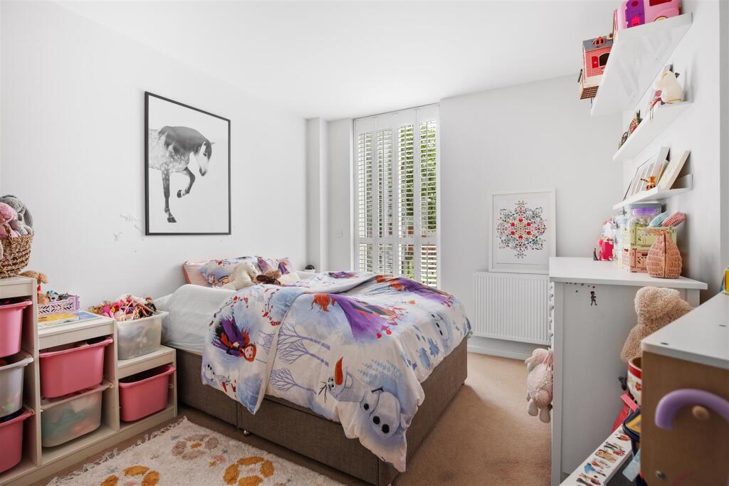 Second bedroom