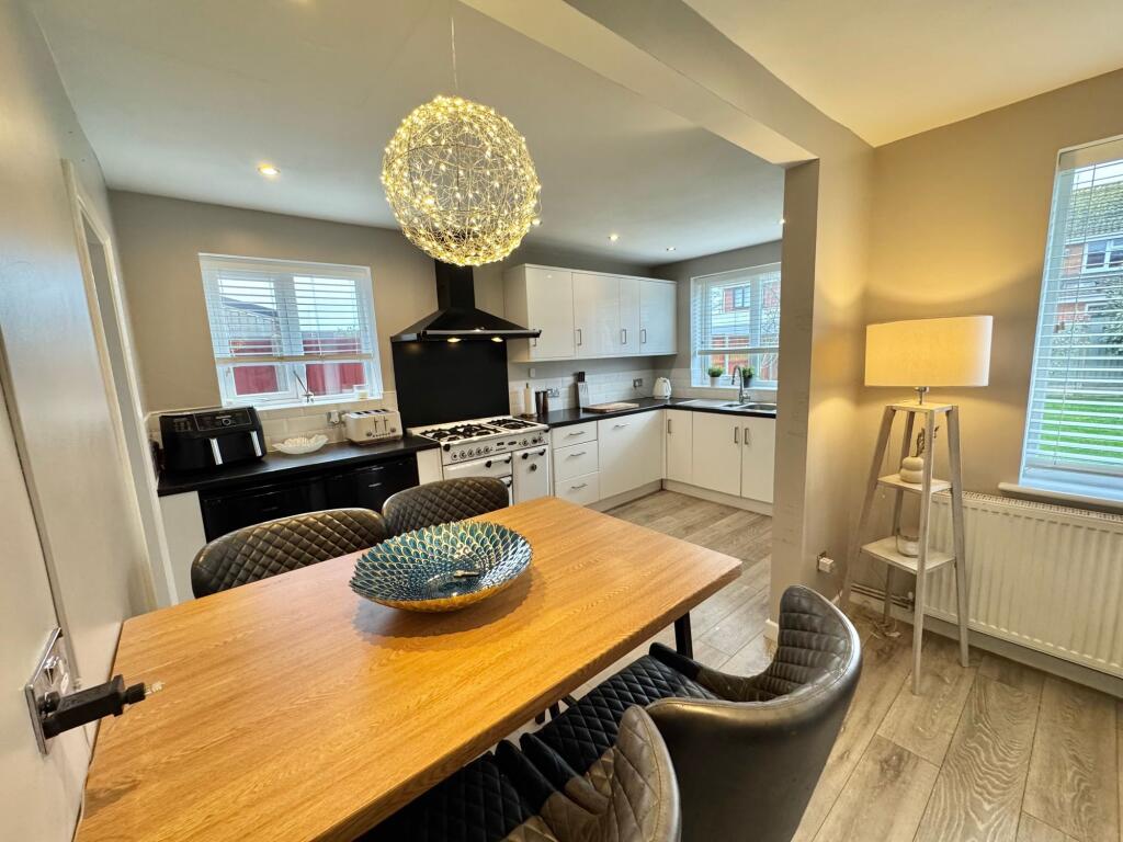 Lounge/Diner