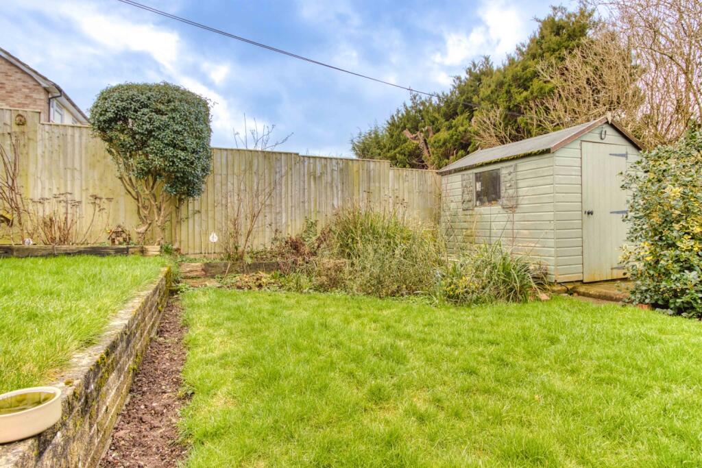 6 A Charles Crescent
