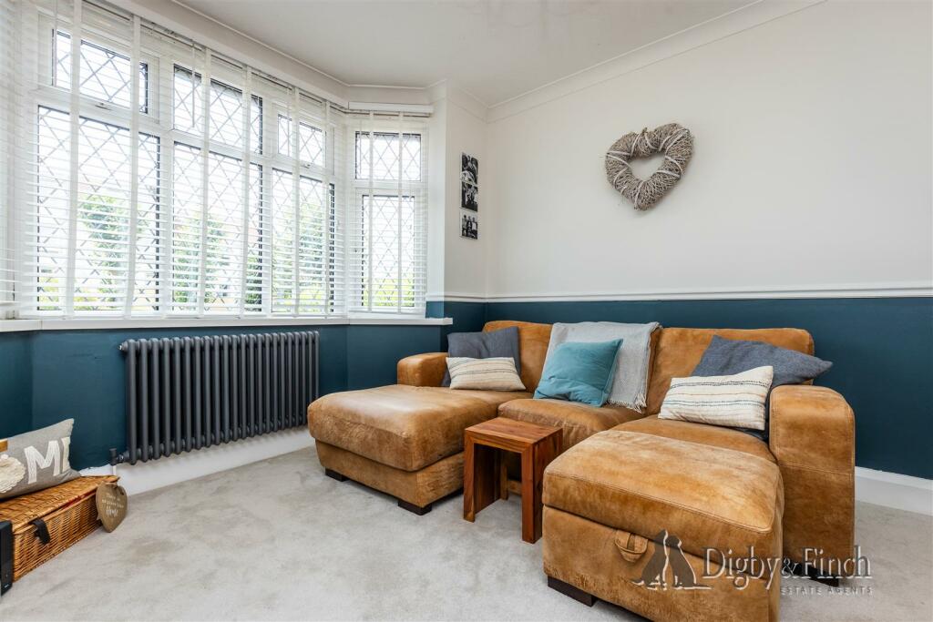 120, Bingham Road Radcliffe-On-Trent, NG12 2GT-14w