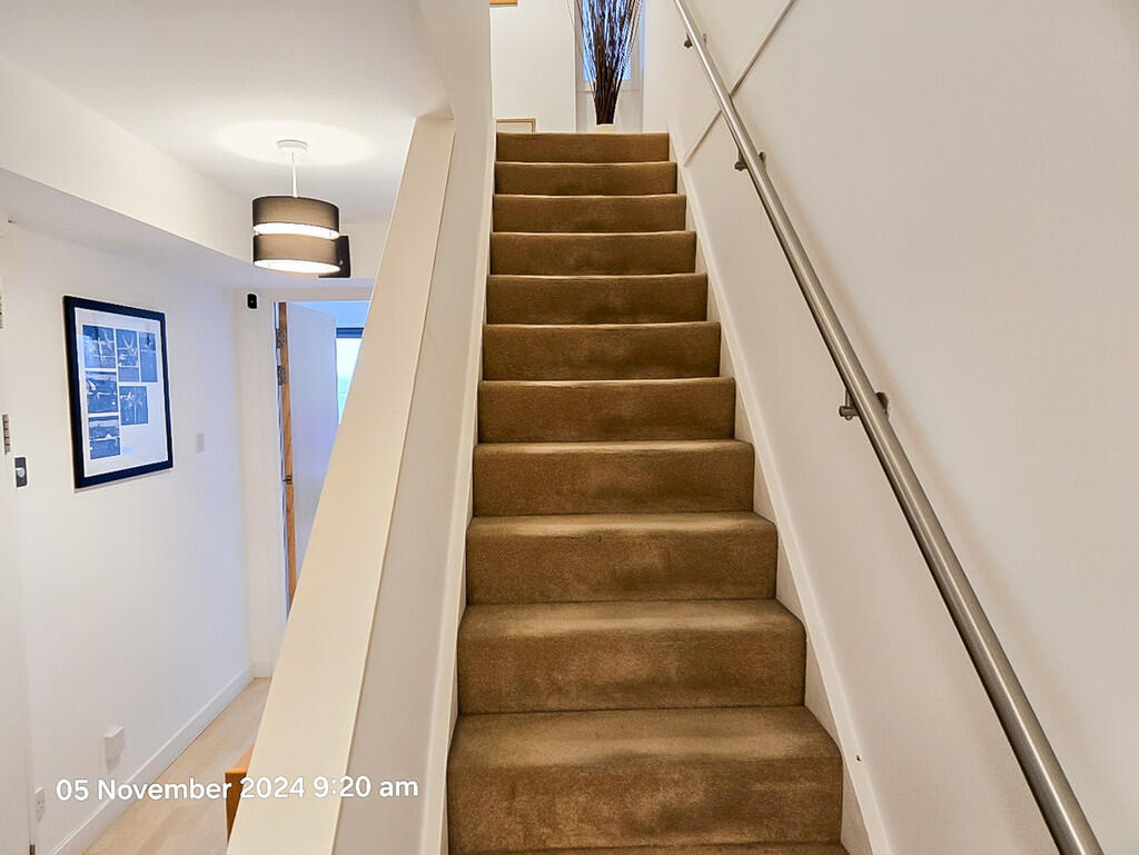 101 Maxwell St - ...
