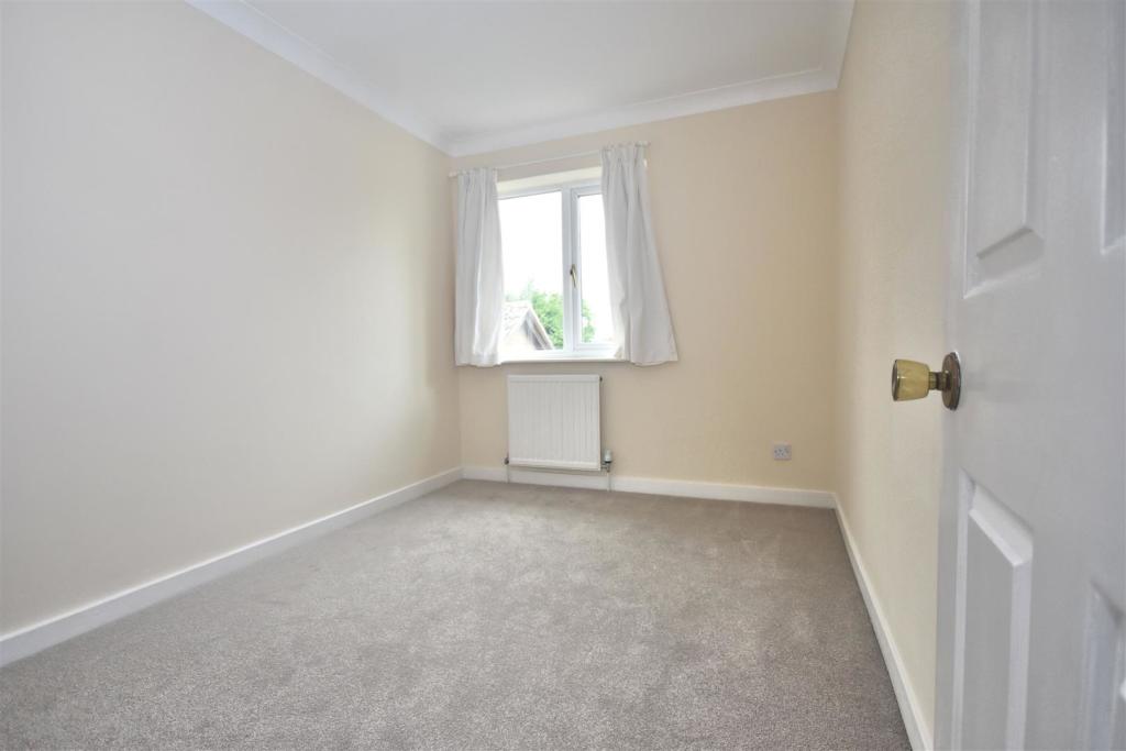 Bedroom 3.jpg
