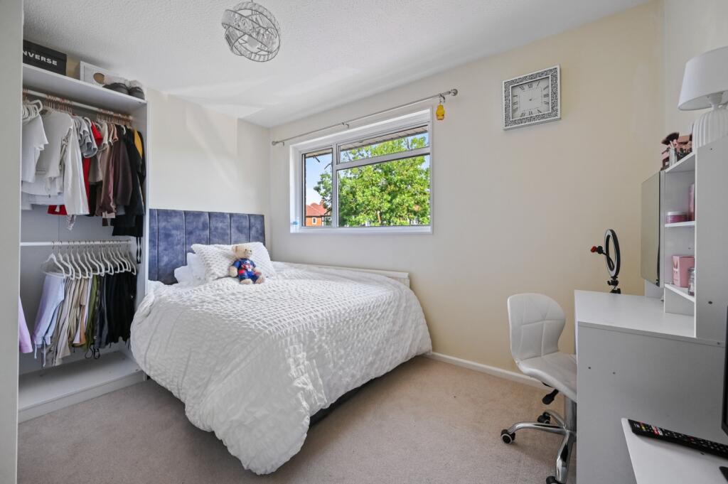 RCEWEMOVE- 70 sherrington avenue- bedroom 3 (1)