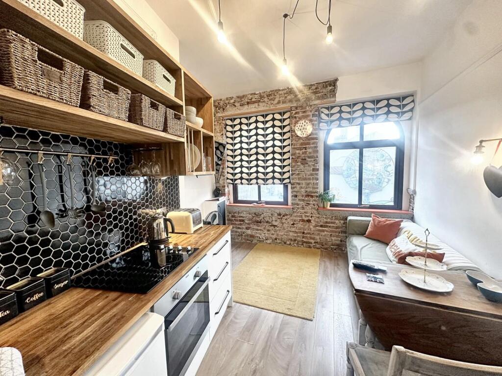 notte dinign 3  (1).jpeg