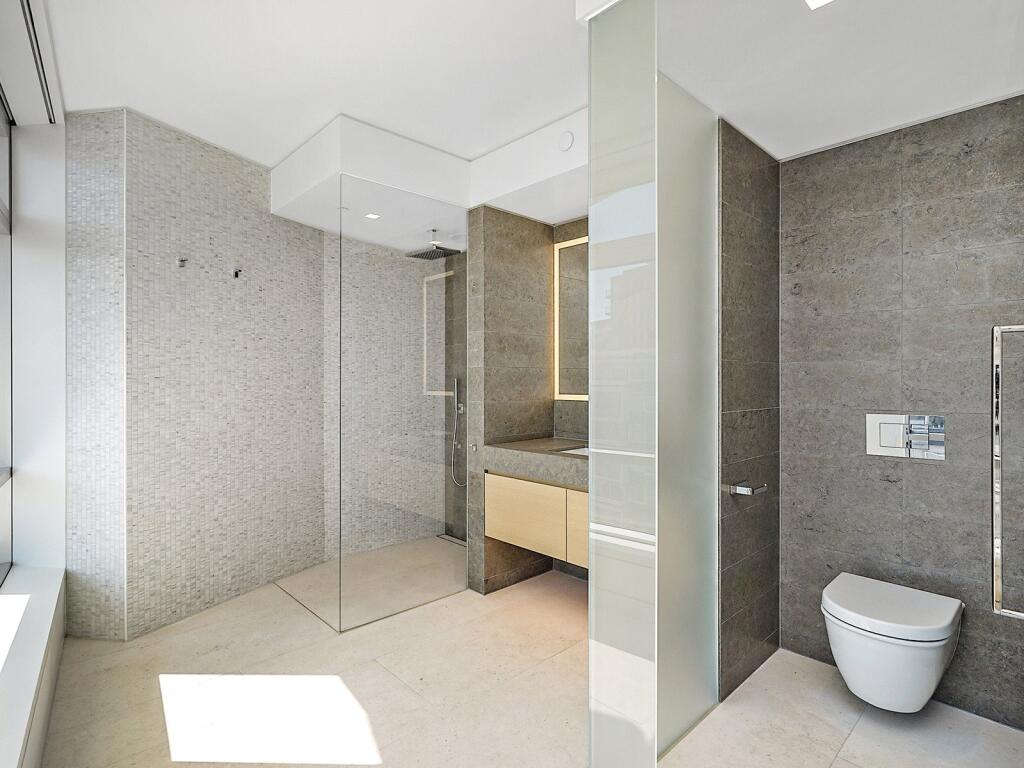 Centre Point Resi