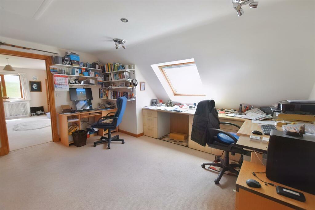 Office / Landing