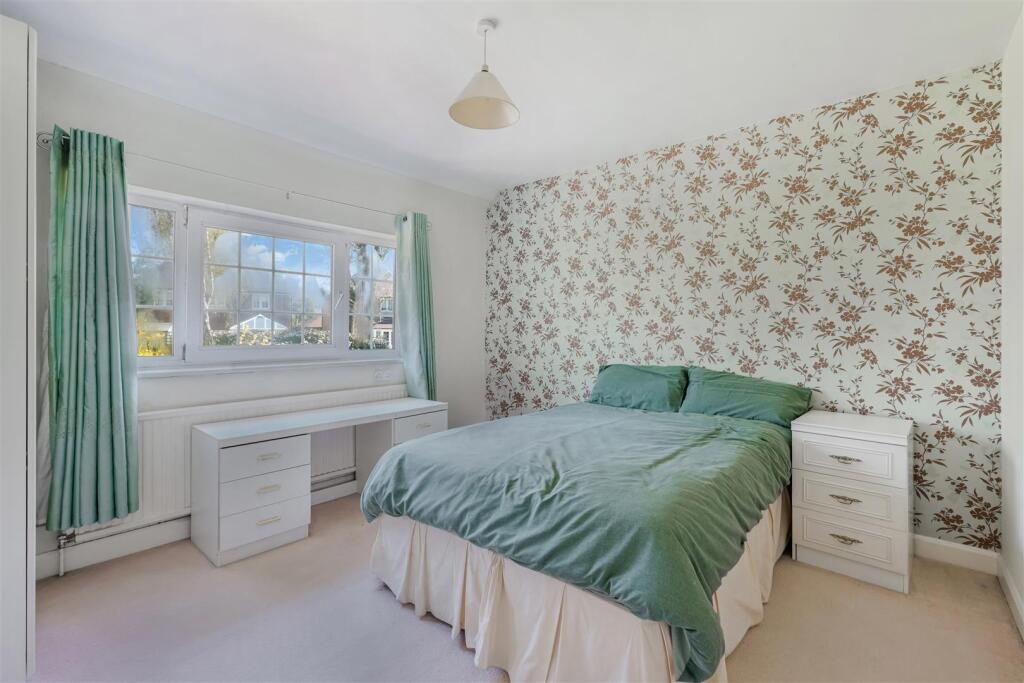 ROUNDWOOD VIEW (14 FROM 25)-7.jpg