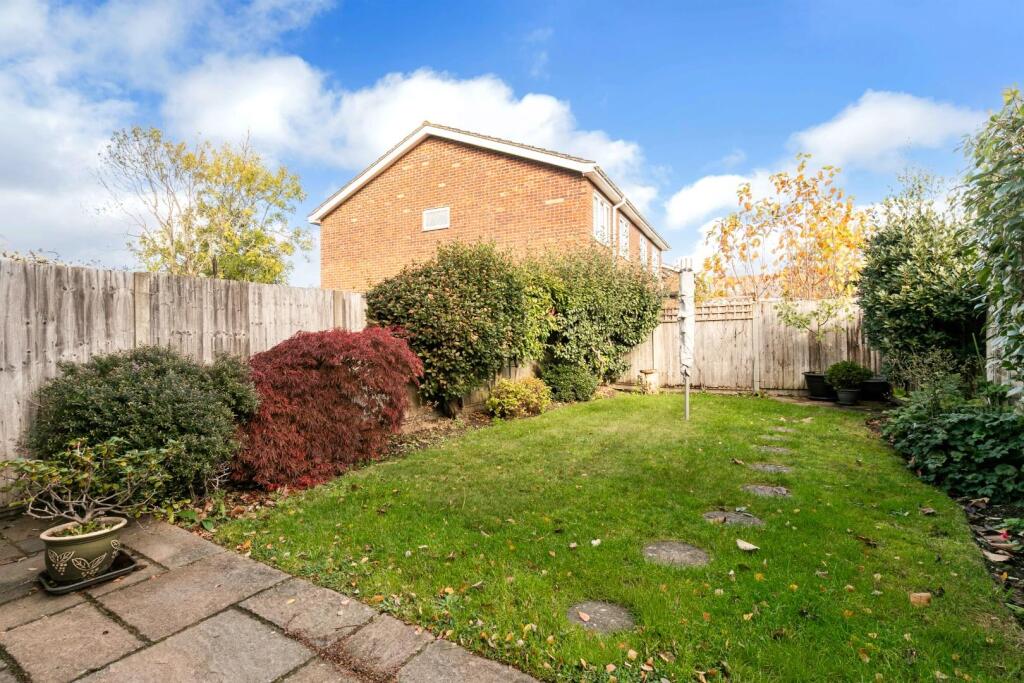 CHARTWELL PLACE (1).jpg