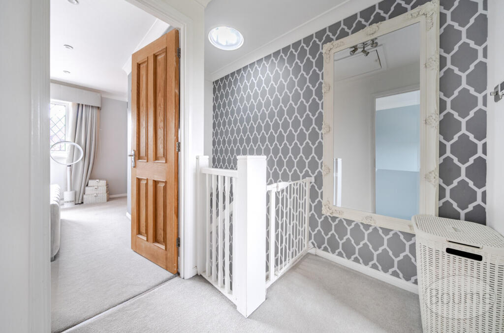 3227c7f2-593d-42f...