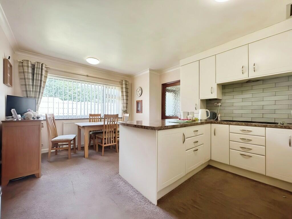 383a791e-WhatsApp...