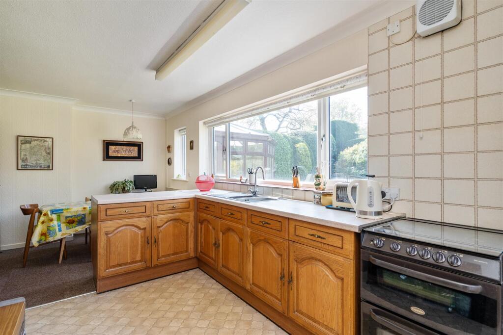 80a Aylesbury Road_24.jpg