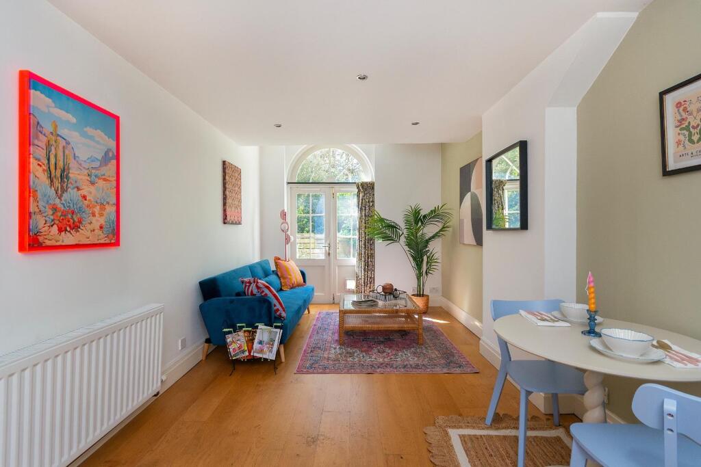 4C4CSP - Lounge Diner E.jpg