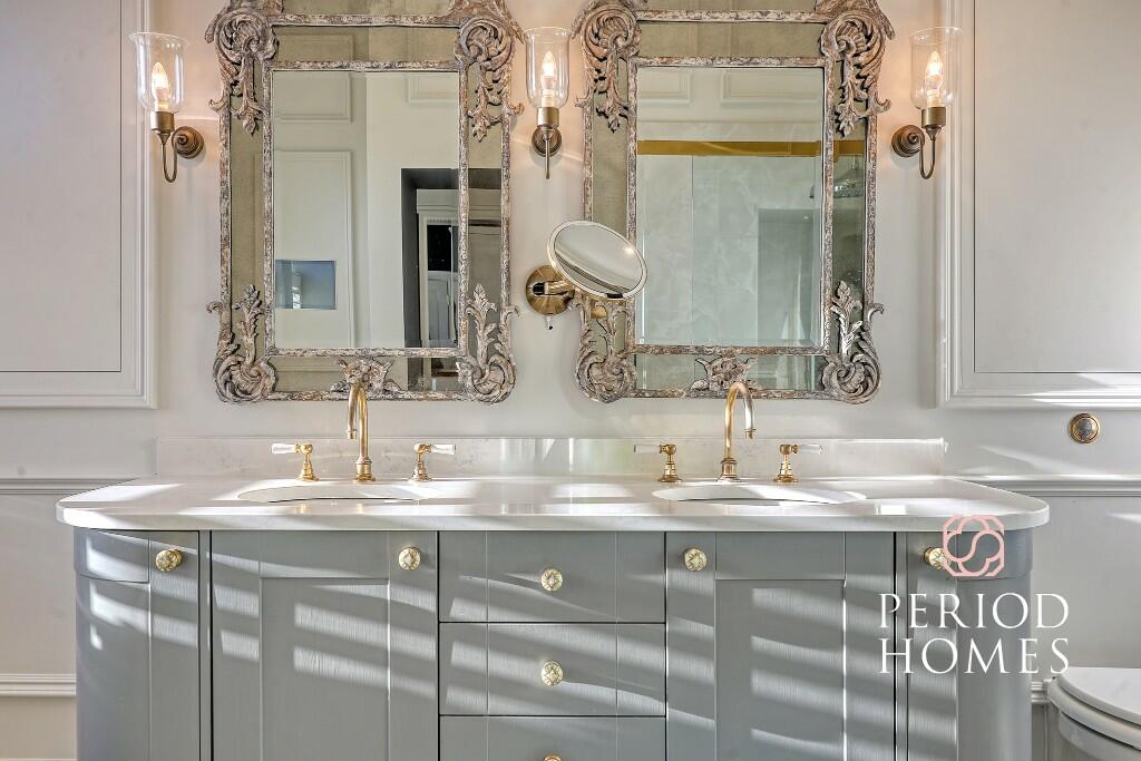 En-Suite 1