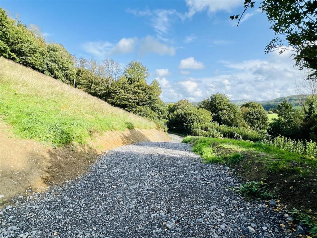 NEW DRIVEWAY