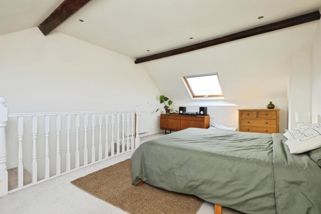 BEDROOM NO.1