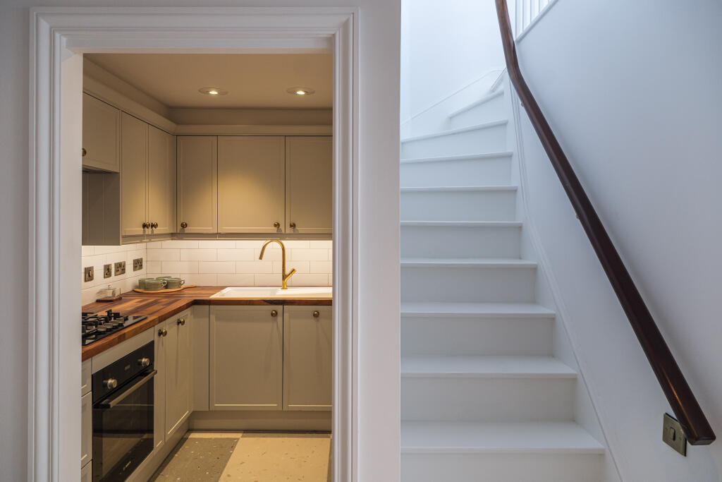 STANHOPE-MEWS-WEST-3 (9).jpg