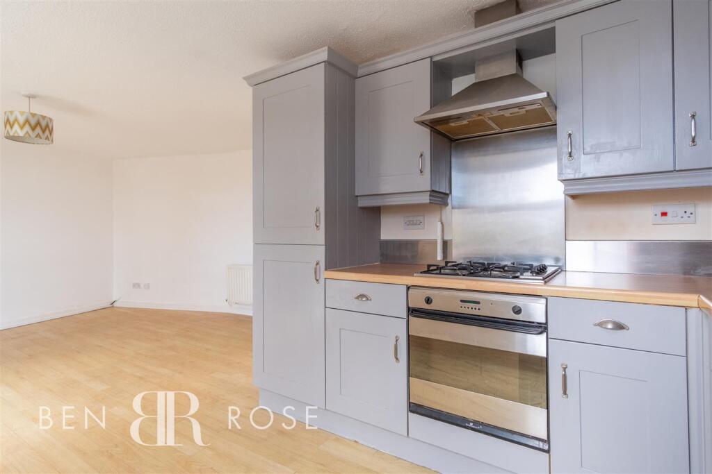 Lounge/Diner/Kitchen