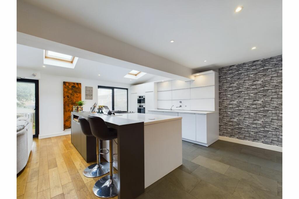 Kitchen/Family Room
