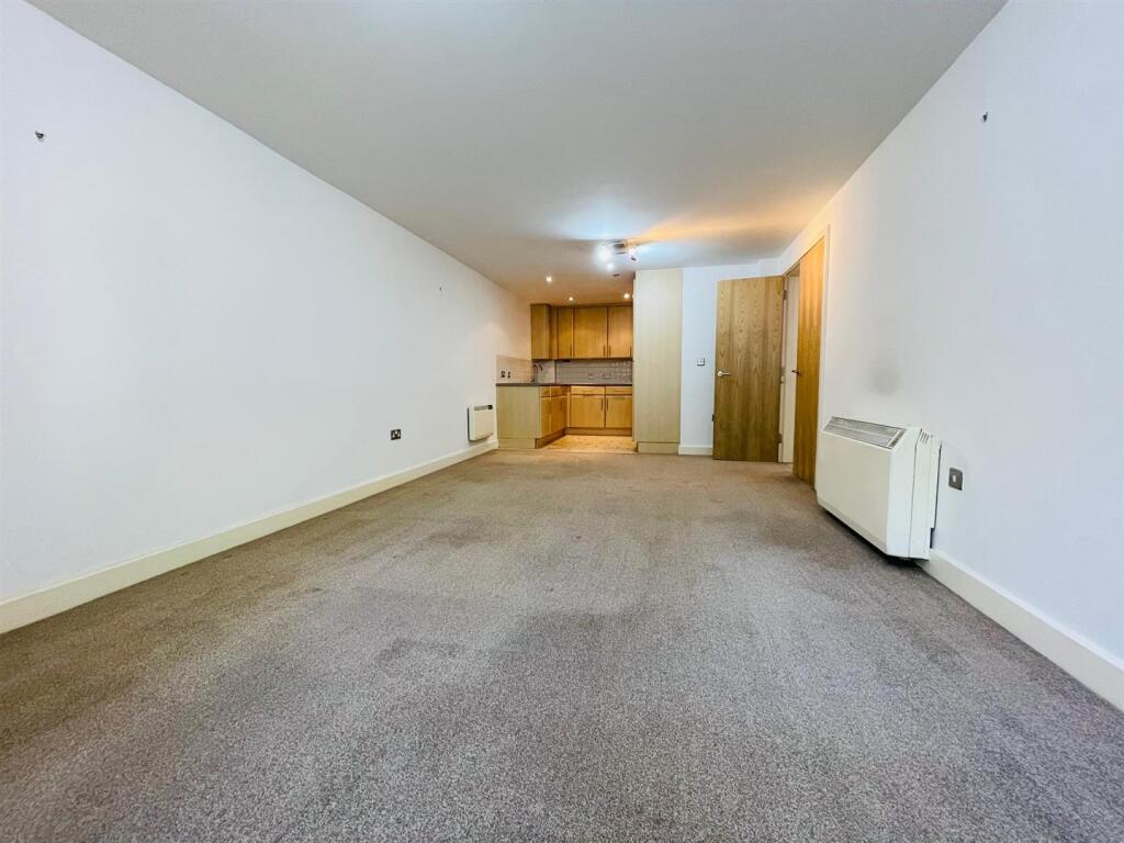 Open plan kitchen and living room