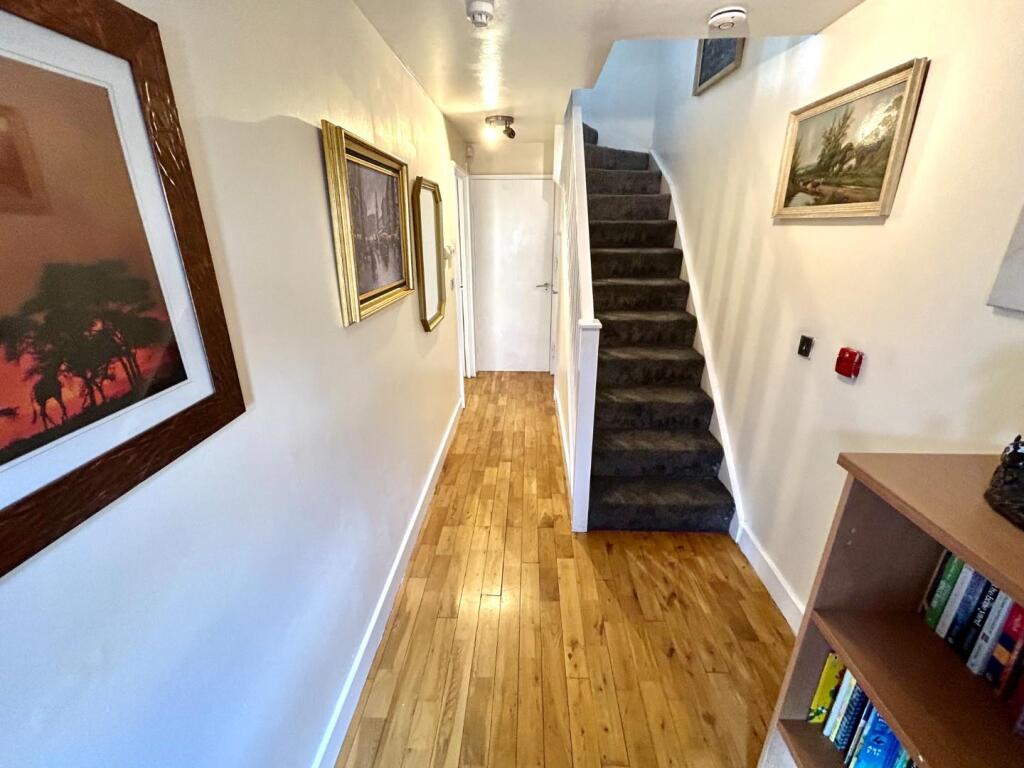entrance hall.JPG