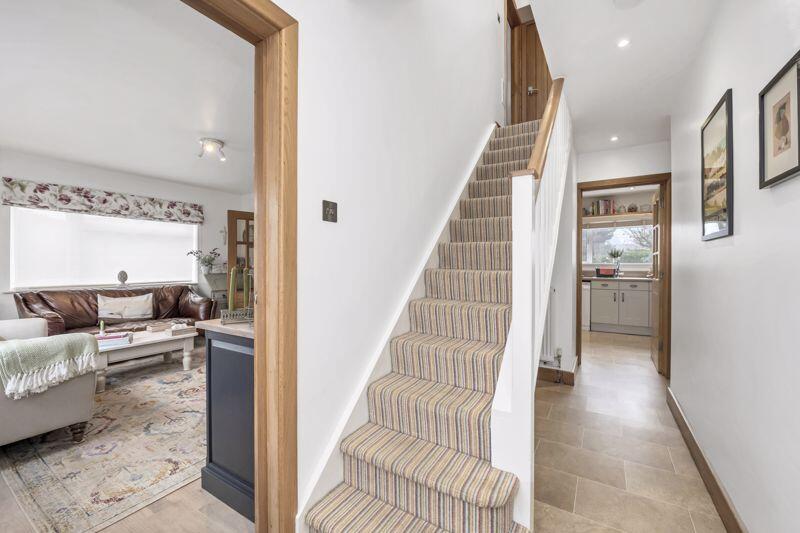 Heather Close, Thurston