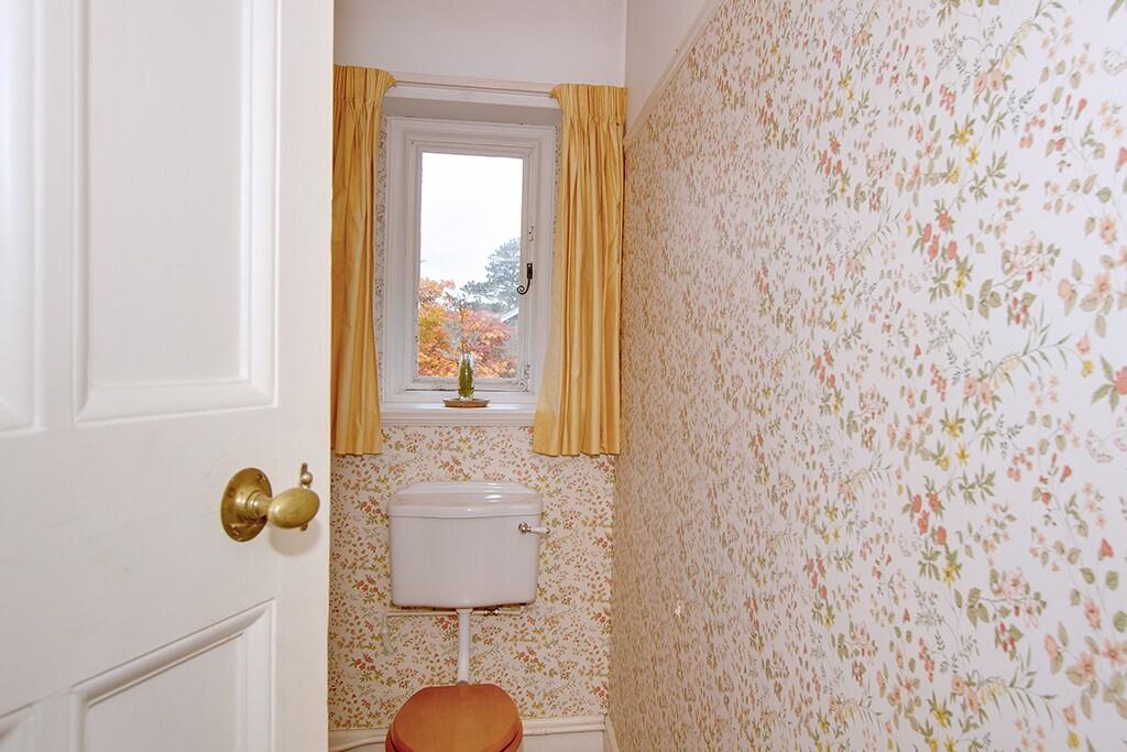 Separate WC