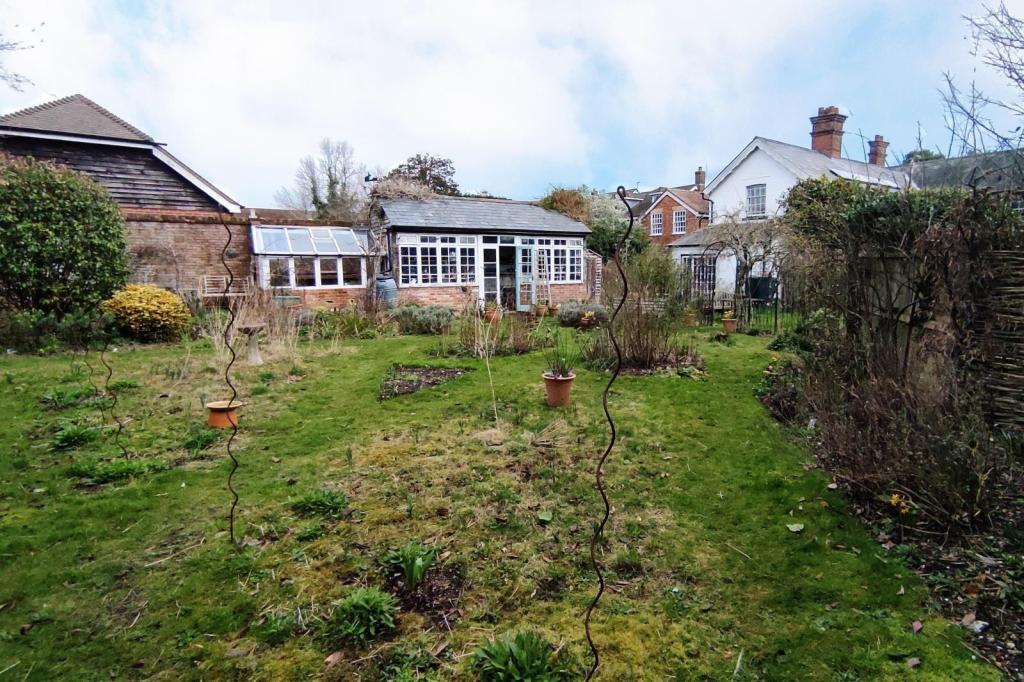 GARDEN