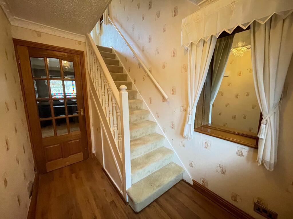 ENTRANCE HALLWAY