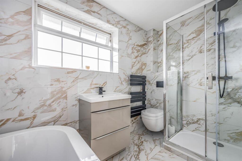 53 Fourth Avenue, Havant-Small-PorticoMarketing-So