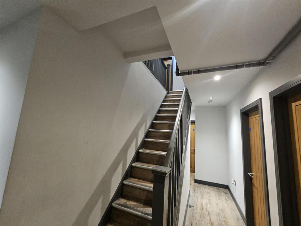 473.jpg