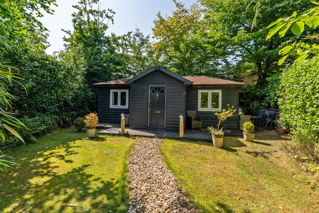 28 Fulford Hall Road_46.jpg