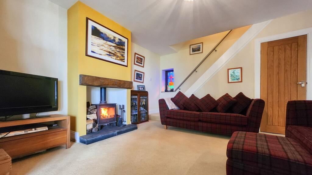 Coach House Cottage - Living Room