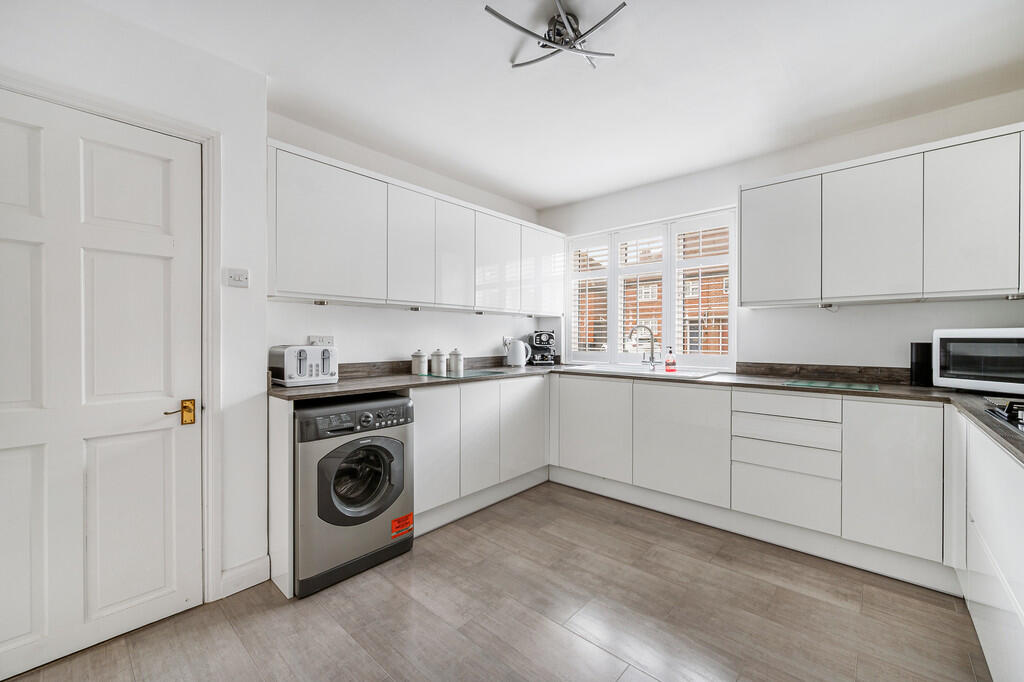 Kitchen 2