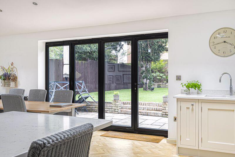 Bi Folds