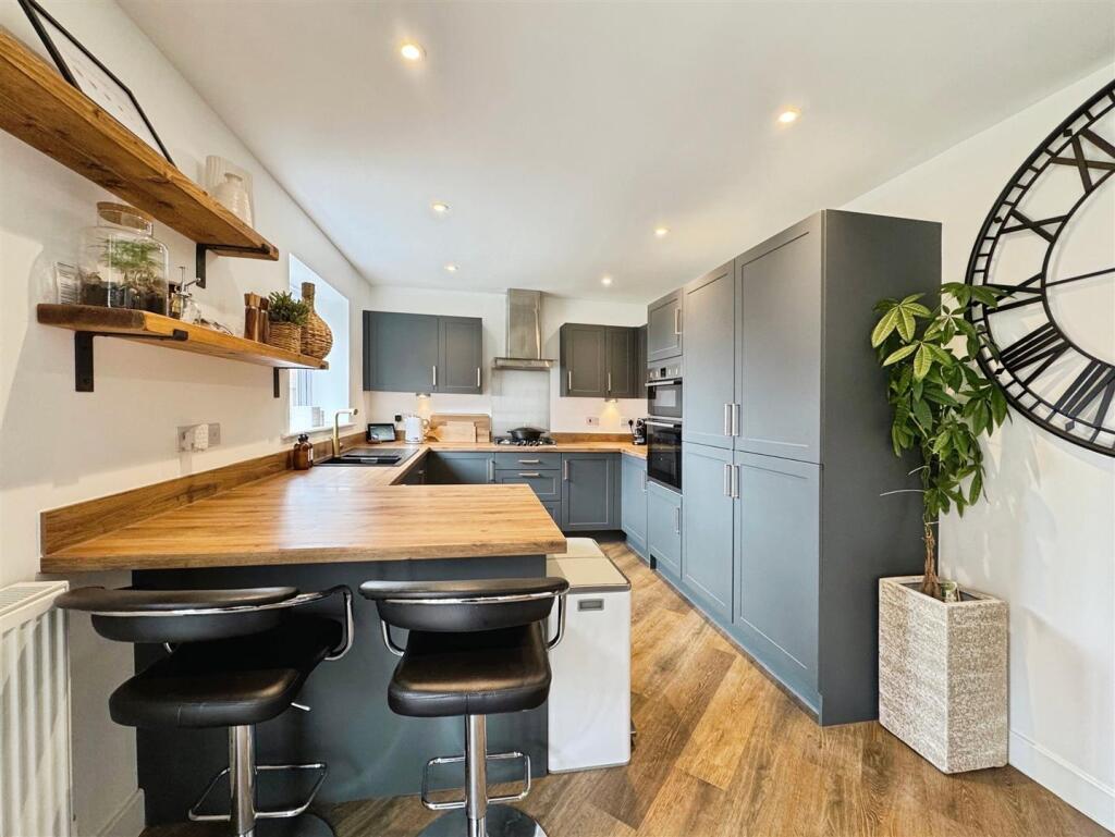 91f48005--49EF-B1CA-37AC9E0ED224-33767-0000183E1A7