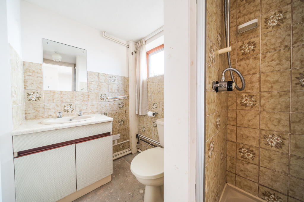 1303609-32-6849c93371e79-ARW-1