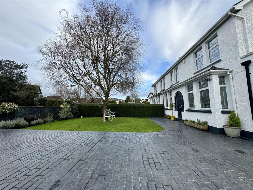 GARDENS