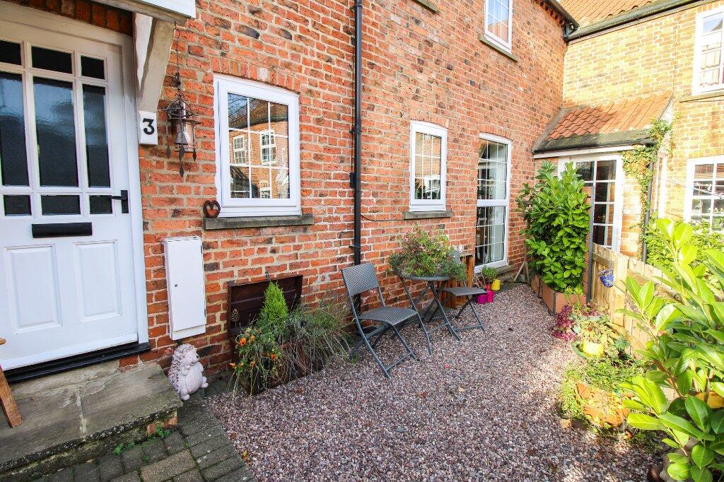 Courtyard Garden
