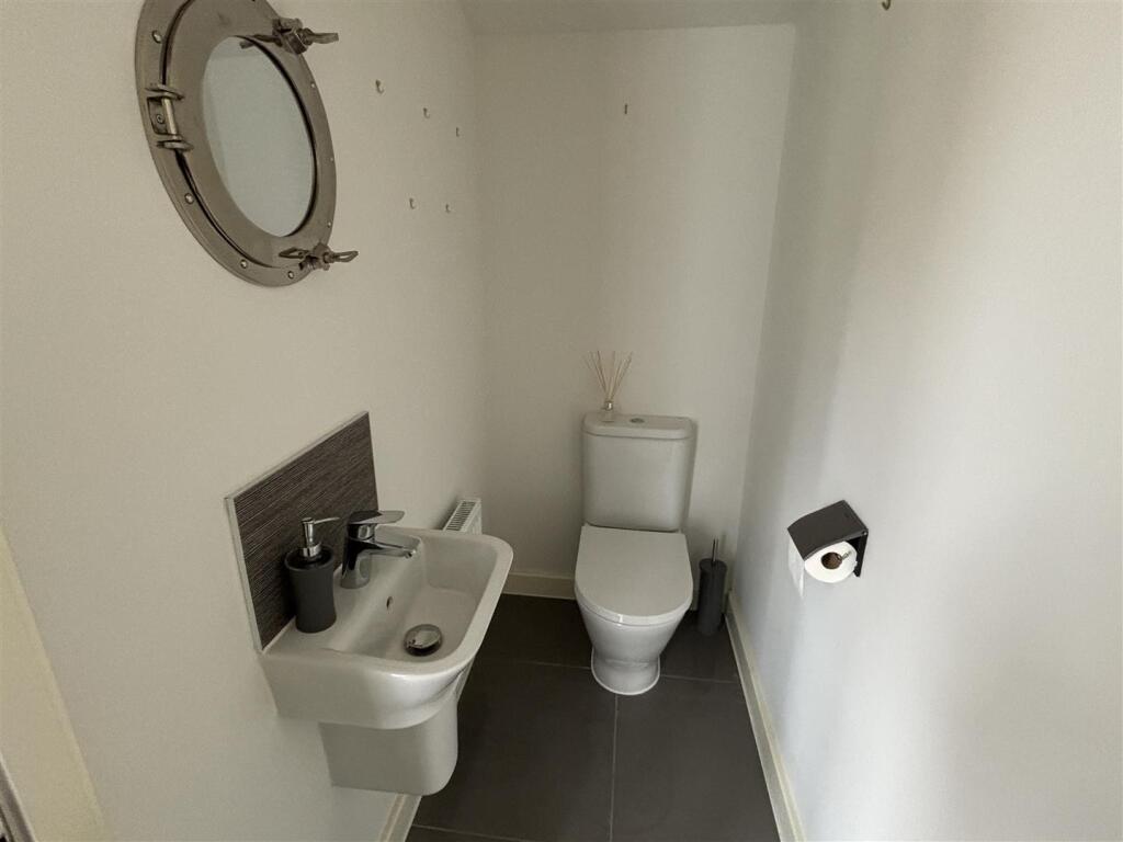 Downstairs wc