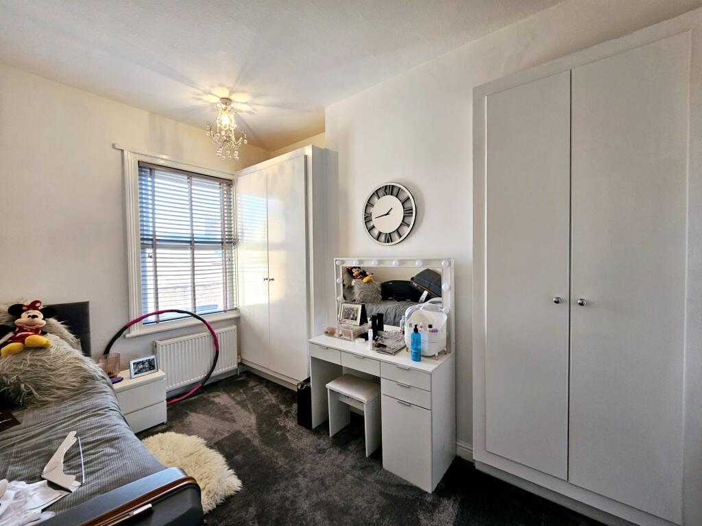 29a05378-7e86-441a-9bf0-1188f568631c